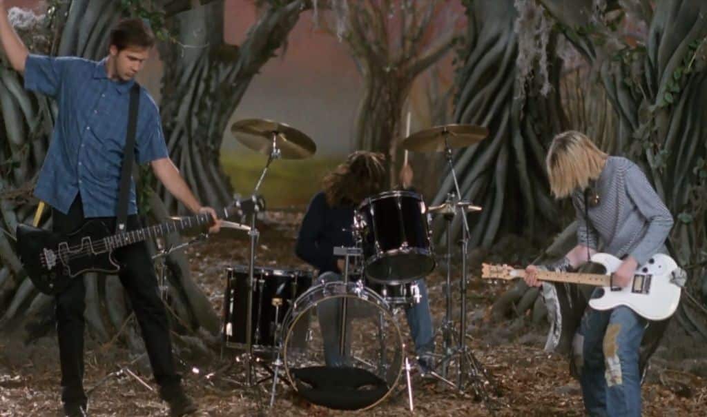Kurt Cobain dans le clip Heart Shaped Box