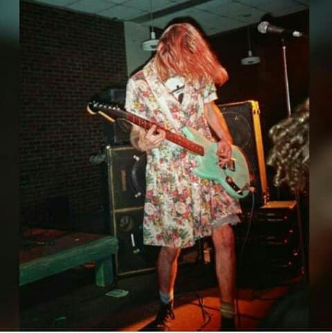 Kurt Cobain en robe